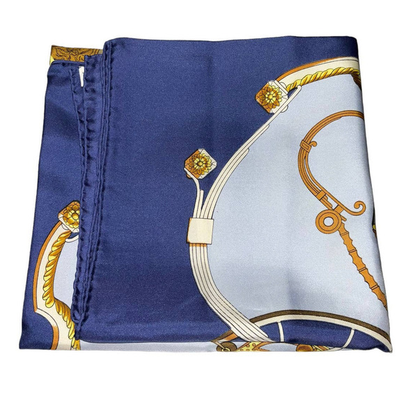 Hermes Springs 100% Silk Scarf by Philippe Ledoux 90cm × 90cm Square Carre - Picture 15 of 16